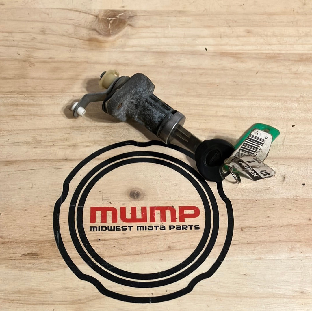 19901997 Mazda Miata Trunk Lock Cylinder with Key Midwest Miata Parts