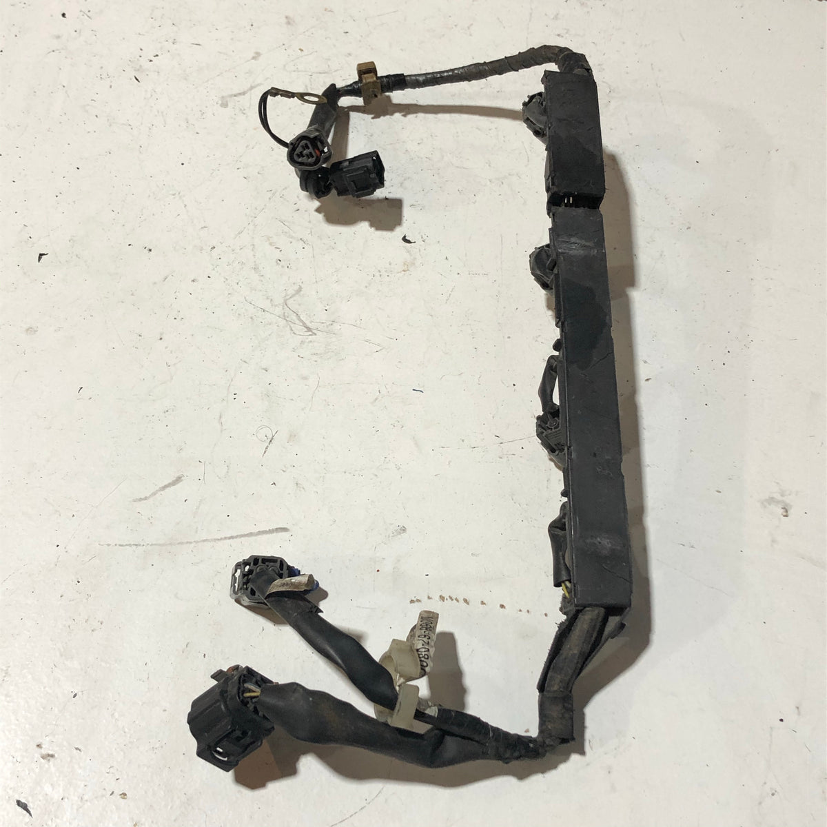 20012005 Mazda Miata Engine Harness Fuel Injectors Thermostat N06667