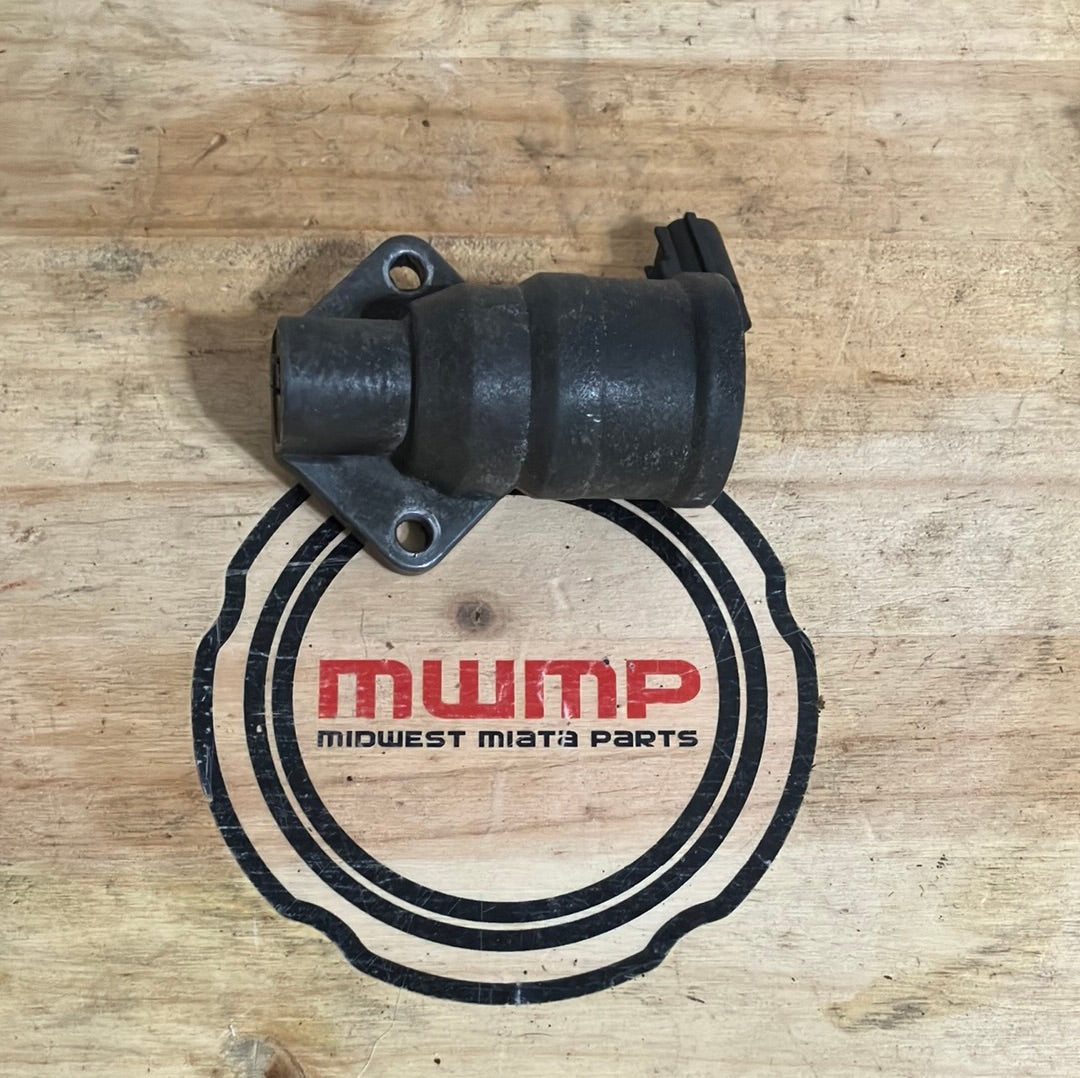1999-2005 Mazda Miata MX5 Idle Air Control Valve BP4W-20-660