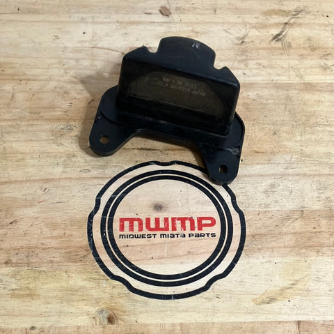 1990-1997 Mazda Miata Rear License Lamp Light 8BF1-51-270