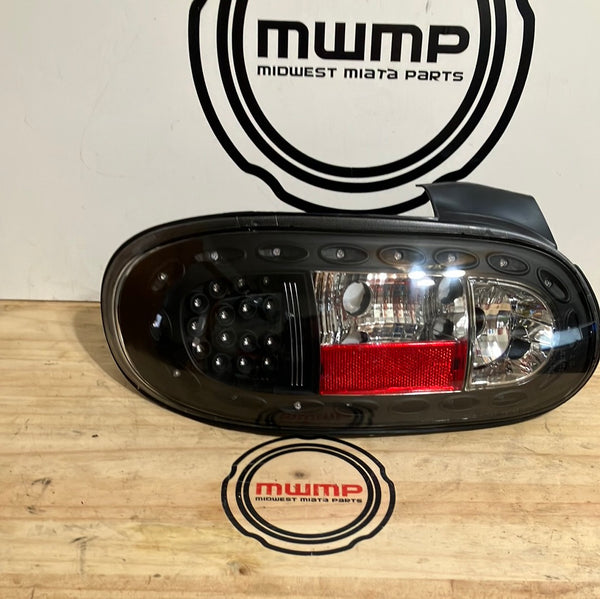 1999-2005 Mazda Miata Anzo LED Taillights Set/Pair