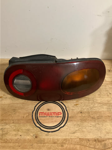 1990-1997 Mazda Miata Right Taillight 8BN5-51-150