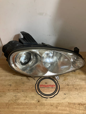 2001-2005 Mazda Miata Right NB2 Front Headlight NC72-51-0K0D