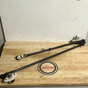1990-1997 Mazda Miata Wiper Link NA01-67-360B
