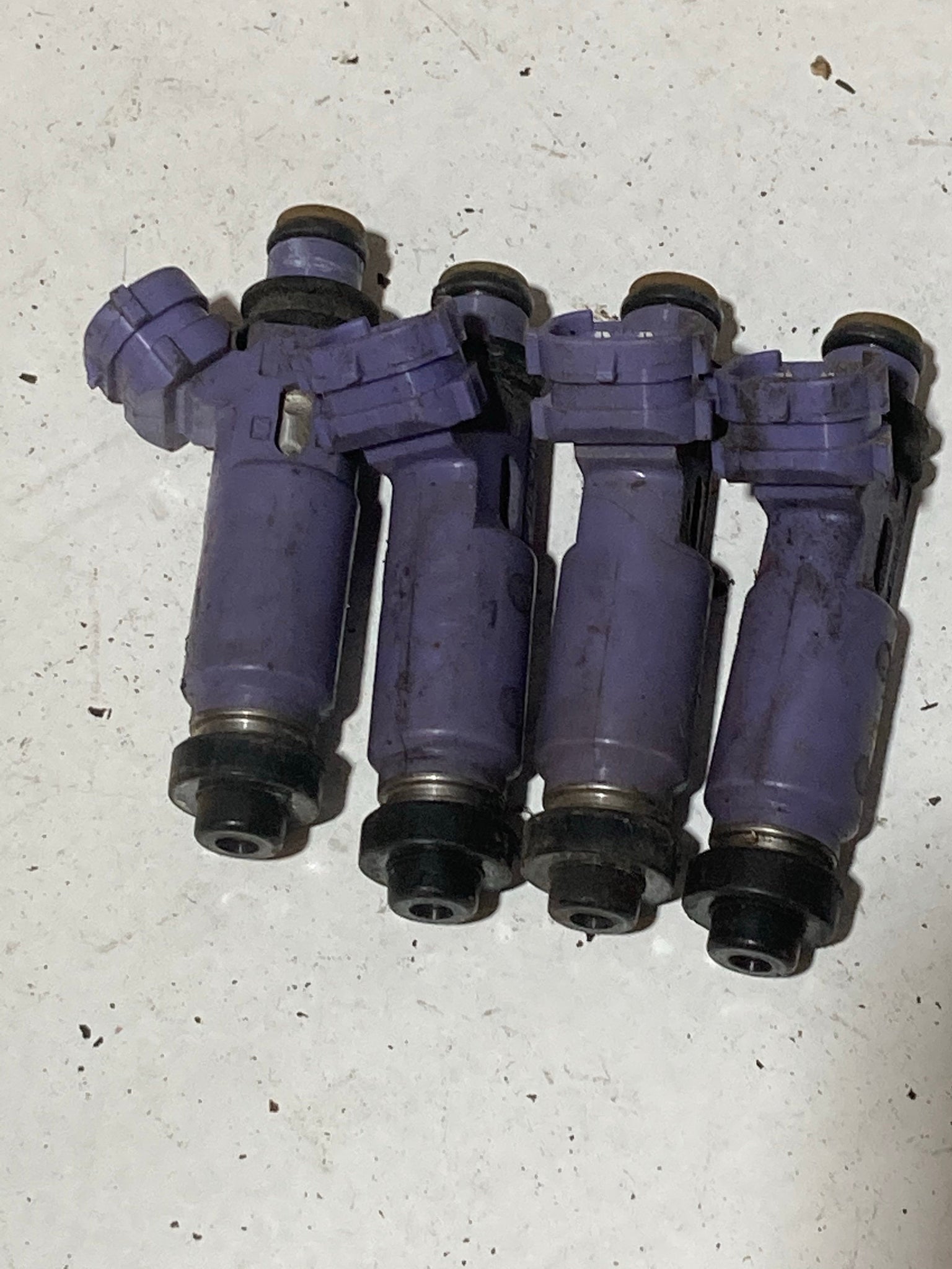 2001-2005 Mazda Miata Fuel Injectors BP6D-13-250A