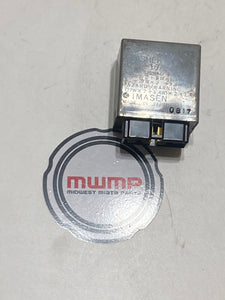1990-1997 Mazda Miata Hazard Warning Turn Signal Flasher 3211-167-320