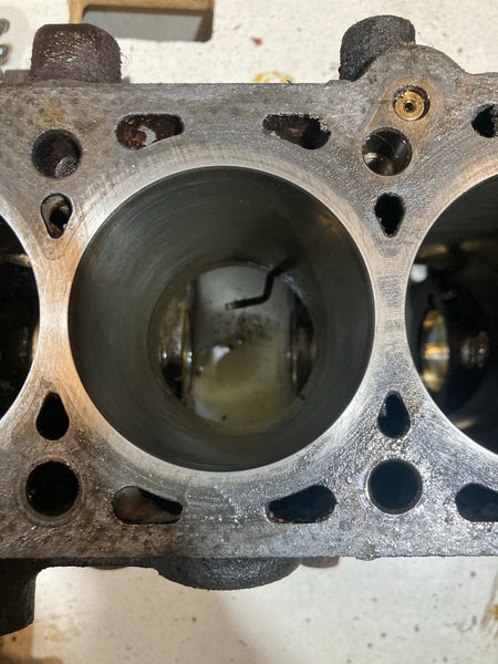 1990-1993 Mazda Miata Engine Block B64J-10-300D