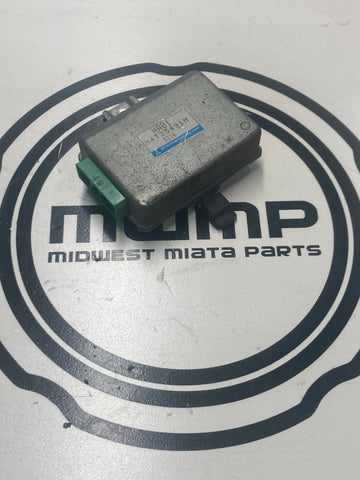 1990-1997 Mazda Miata NA Cruise Control ECU Computer Control Module NA01-66-320 is