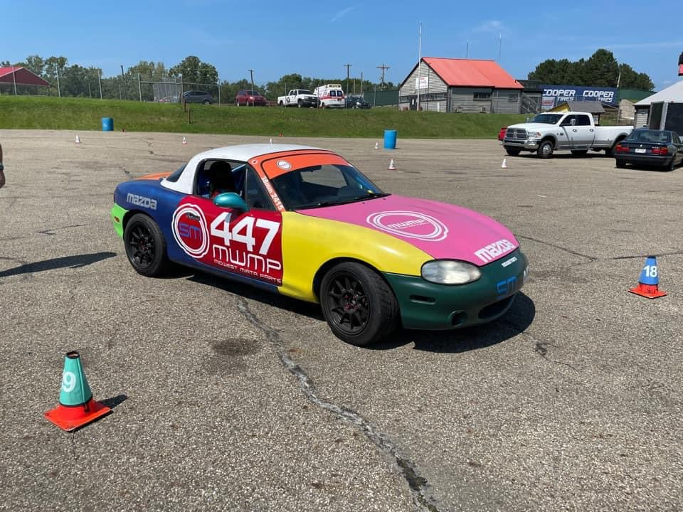 (Harlequin) 2000 Mazda Miata SM/ST6/TT6/HPDE Track Day Rental