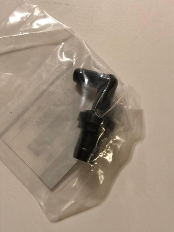 1999-2000 Mazda Miata PCV Valve
