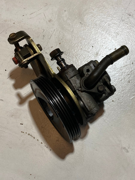 1999-2005 Mazda Miata NB Power Steering Pump